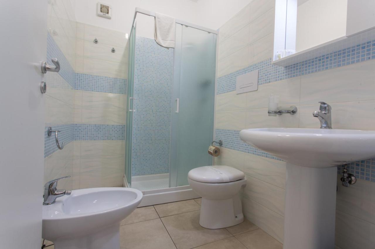 I Granai Messina Bed & Breakfast Bagian luar foto