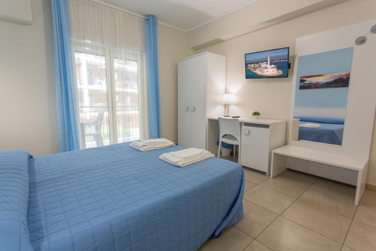 I Granai Messina Bed & Breakfast Bagian luar foto