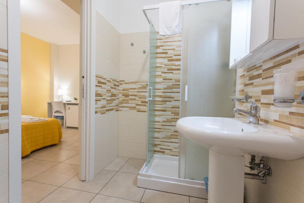 I Granai Messina Bed & Breakfast Bagian luar foto
