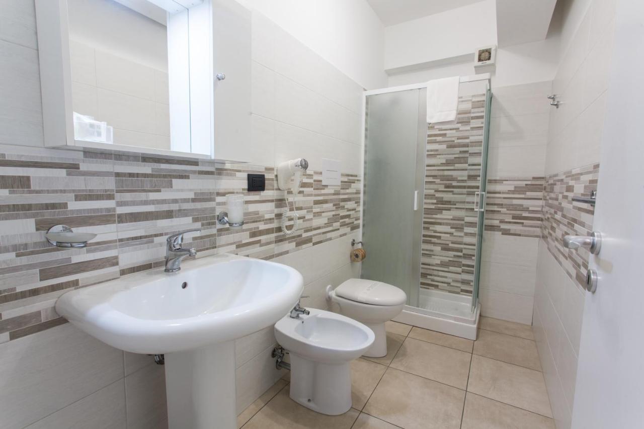 I Granai Messina Bed & Breakfast Bagian luar foto